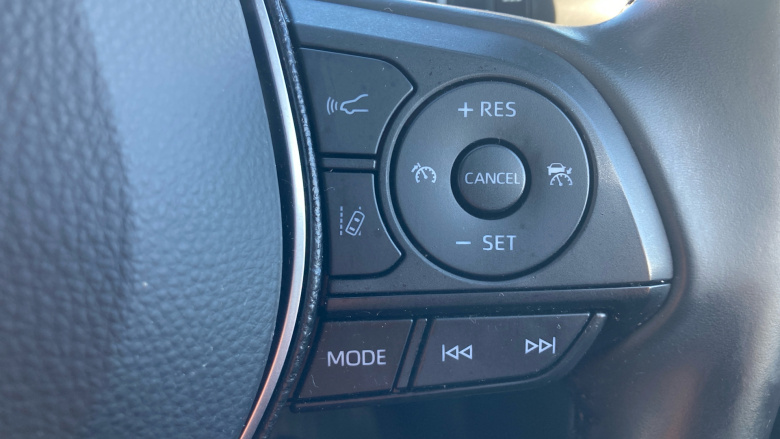 Toyota Corolla 1.8 VVT-i Hybrid Icon Tech 5dr CVT Hybrid Hatchback
